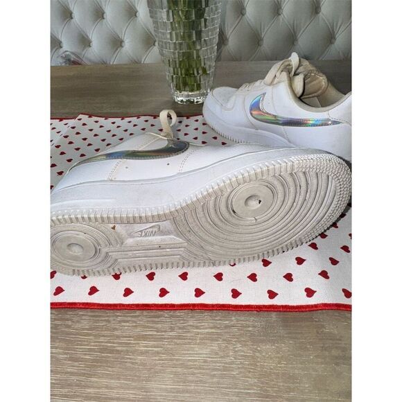 Nike Women's Air Force 1 '07 Essential Low‎ Top Shoes White Size 7.5 - Picture 8 of 9